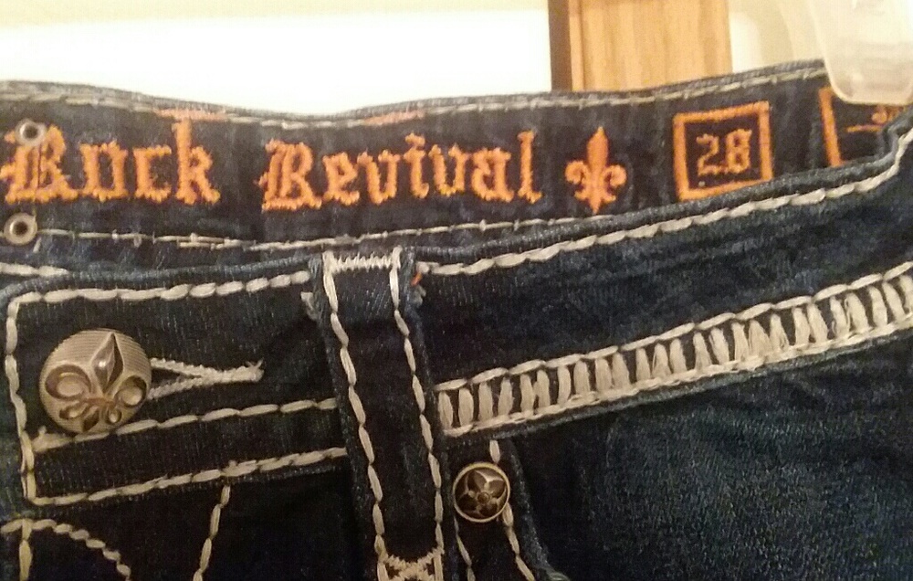 Rock Revivals, size 28-Jayne Flare